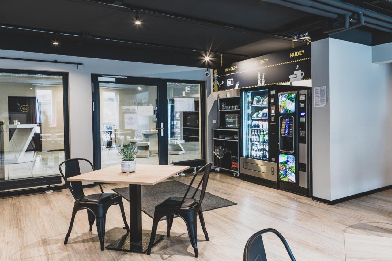 Das Schlafwerk Stuttgart-Nord Volldigitales Hotel-Self-Check In - Keine Rezeption-Lowbudget-Cashless Korntal-Muenchingen Exterior photo